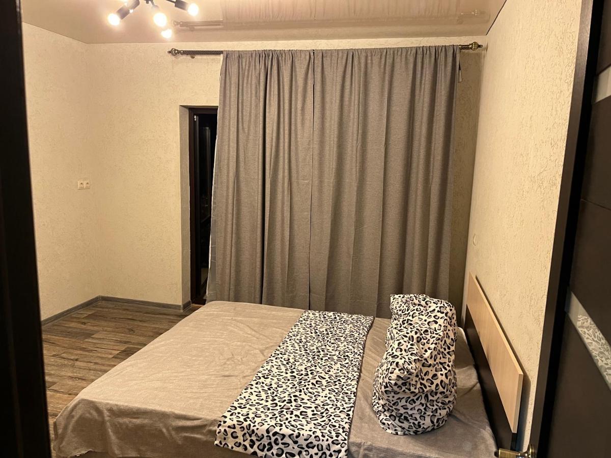 Леон Hotel Gagra Eksteriør billede